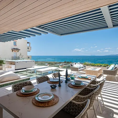Luxury Front Line Apartment Estepona